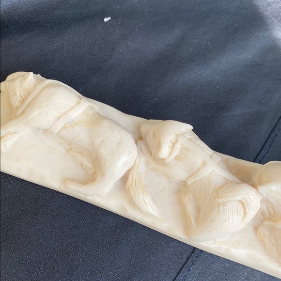 Cream Animal Carving Decor - Picture 2 of 6